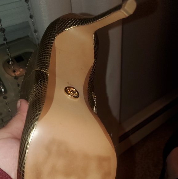 Michael Kors gold metallic bootie - Picture 6 of 6